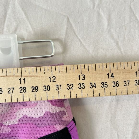 Vintage Y2k Low Rise Bebe Capris Pants 6 Mcbling Trashy Pink Capri Camo - Picture 6 of 9